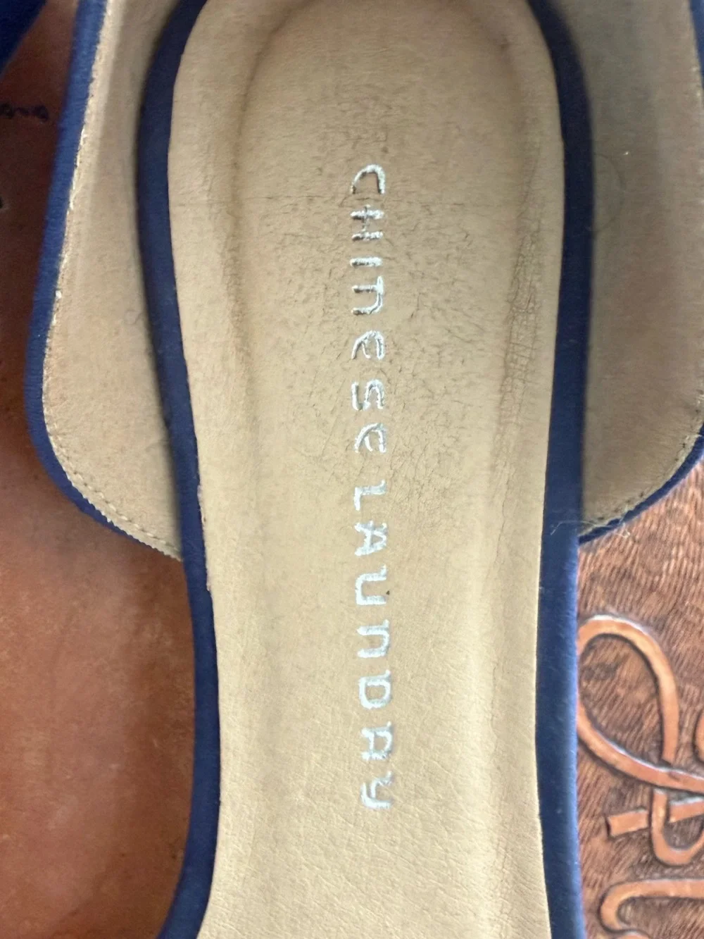 Chinese Laundry Blue Pointed D'Orsay Flats. Size 11.